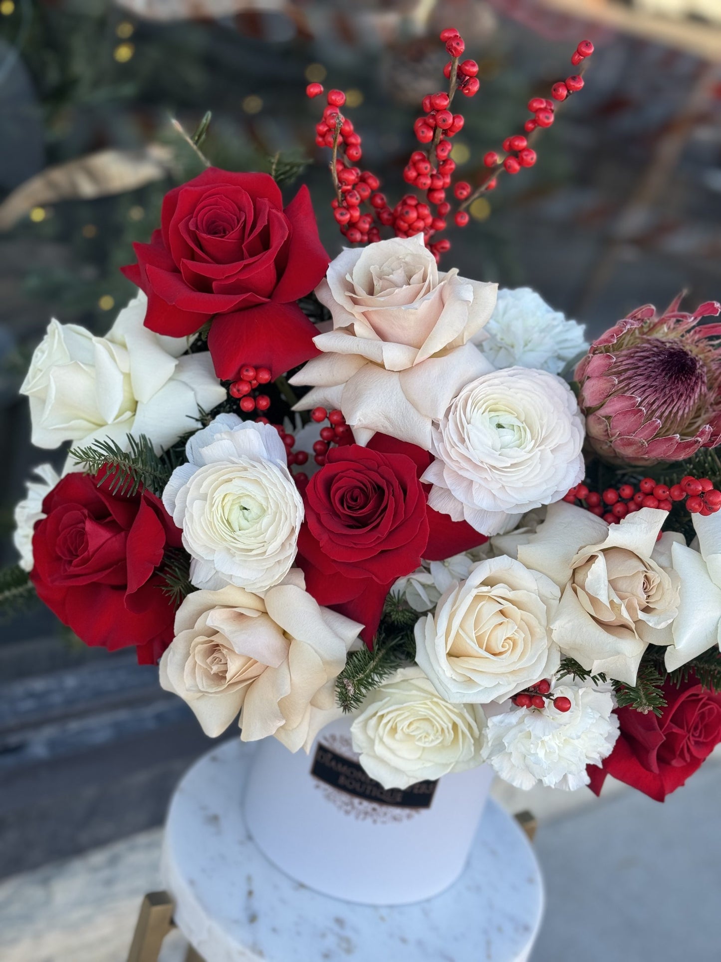 Mix of flowers small bouquet